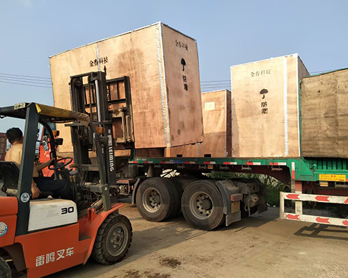 發(fā)貨現(xiàn)場(chǎng)